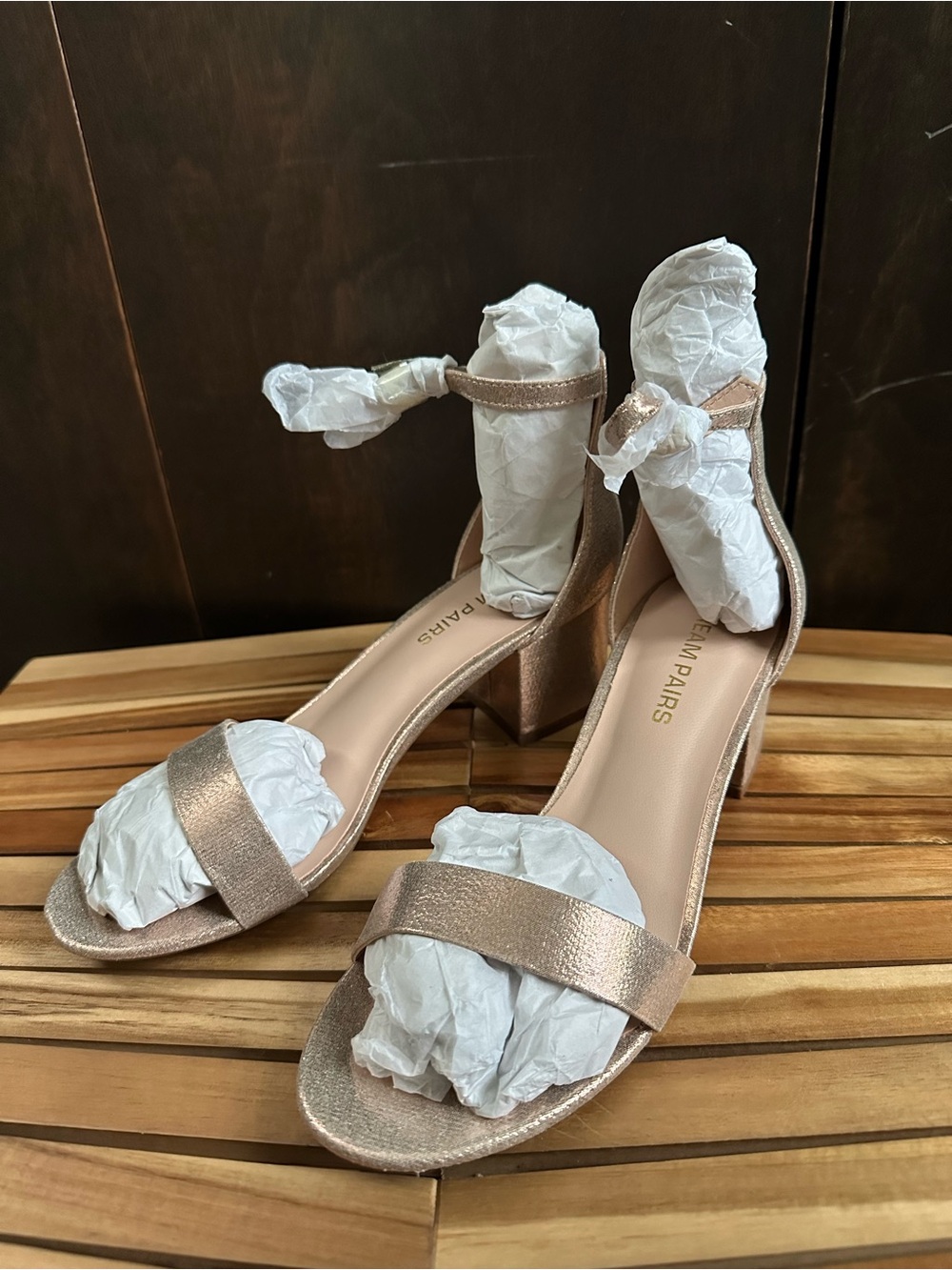 Dream Pairs Metallic Rose Heeled Ankle-Strap Sandals - Picture 7 of 9